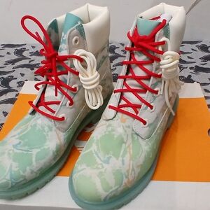 Timberland Green and White Ankle Boots with Red Laces